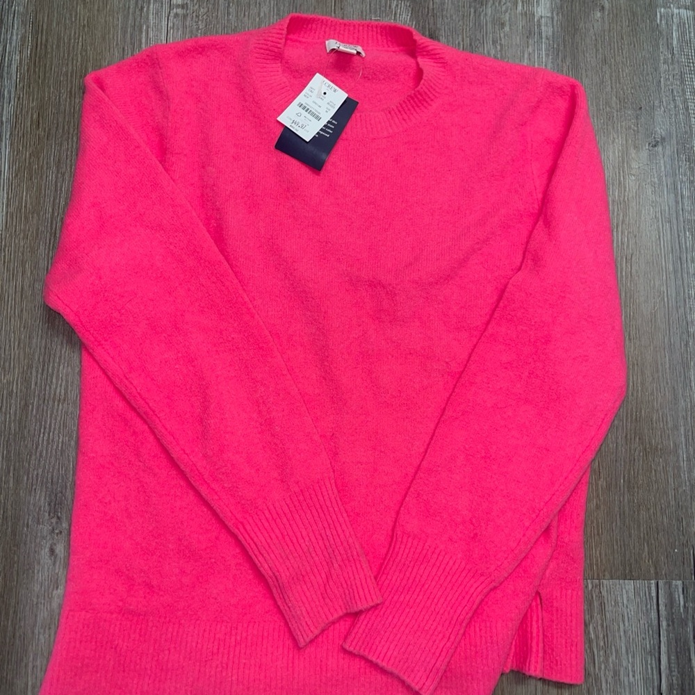 J.Crew Womens Medium Hot Pink Crewneck Pullover Sweater Soft Cozy NWT